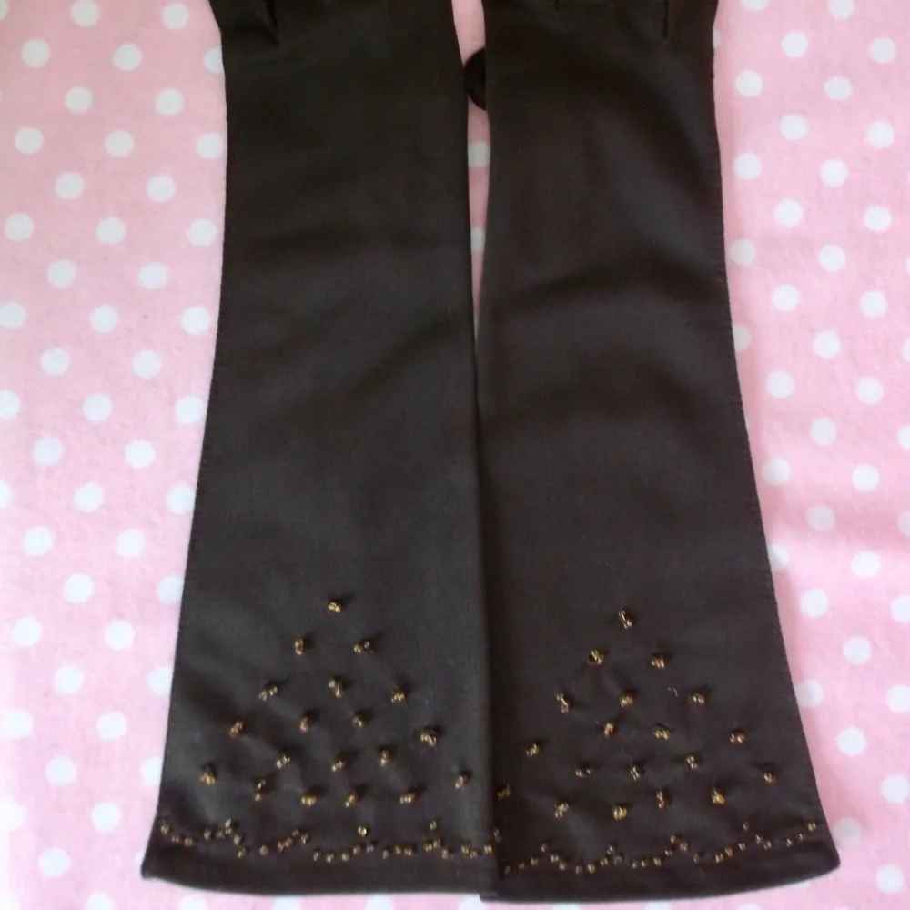 Vtg 1940’s “Saks Fifth Avenue” Brown beaded gloves - Picture 3 of 7